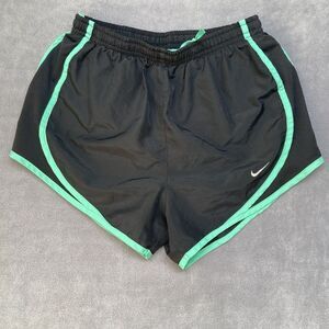 Nike Women's Dri Fit Shorts Tempo Size XS Black/Green Running Gym Lined 3 Inseam